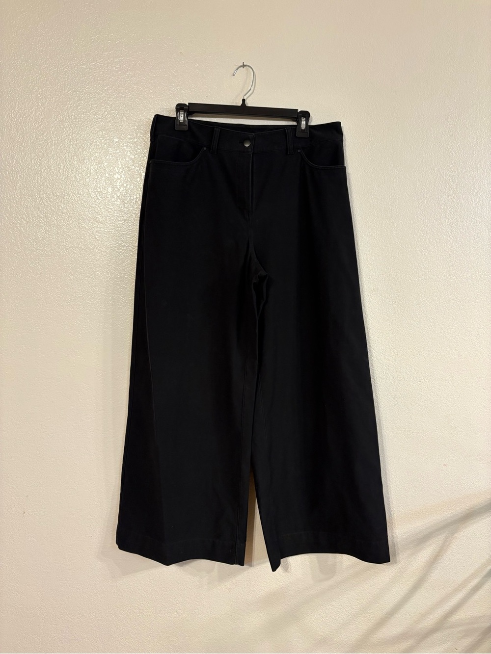 Lululemon Black Wide Leg Pants Size 32